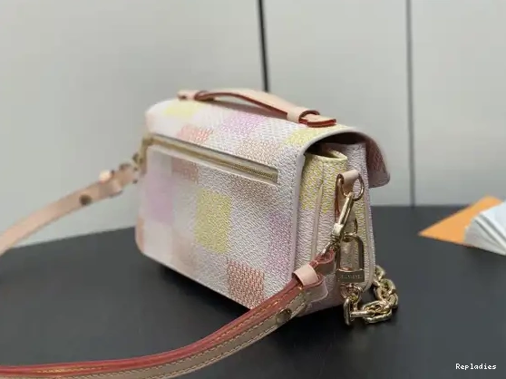 Fake Louis Bags LOUIS METIS VUITTON WEST POCHETTE EAST 0605